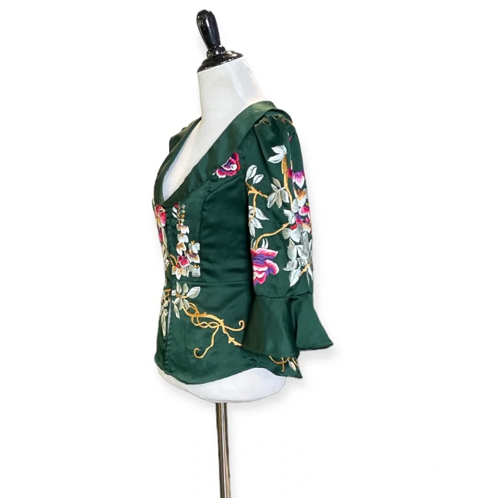FREE PEOPLE BEAUTIFUL DREAMS FLORAL EMBROIDERED SATIN BLOUSE BELL FLUTTER SLEEVE